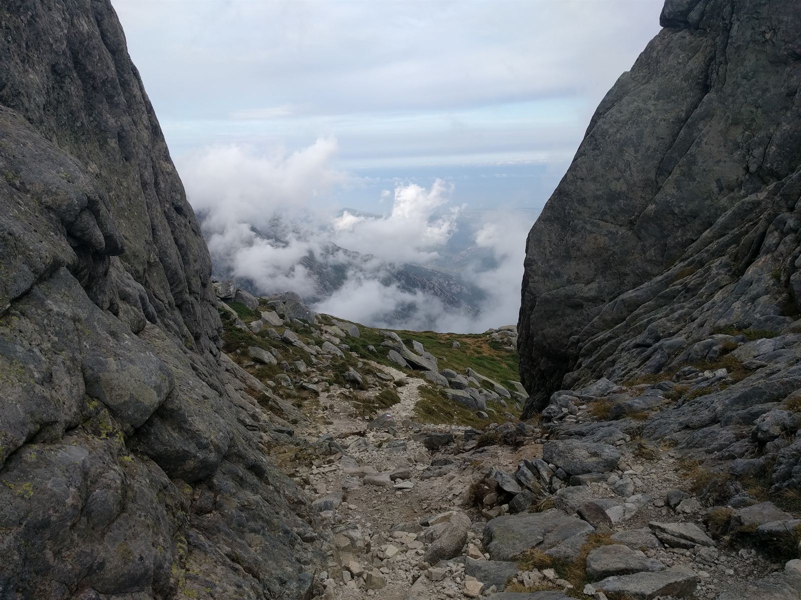 Passage strax före Refuge d'Usciolu