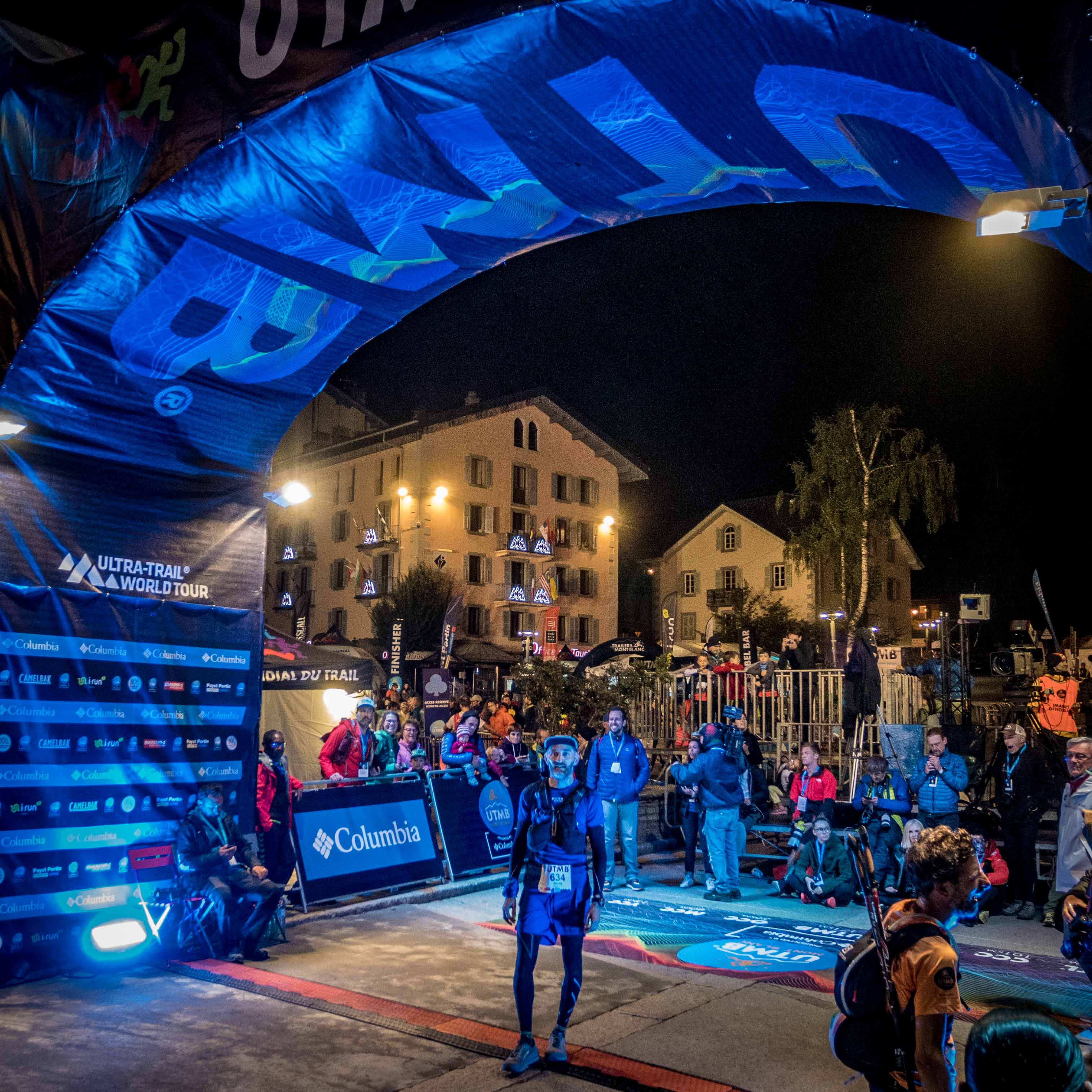 Firande vid målet i Chamonix